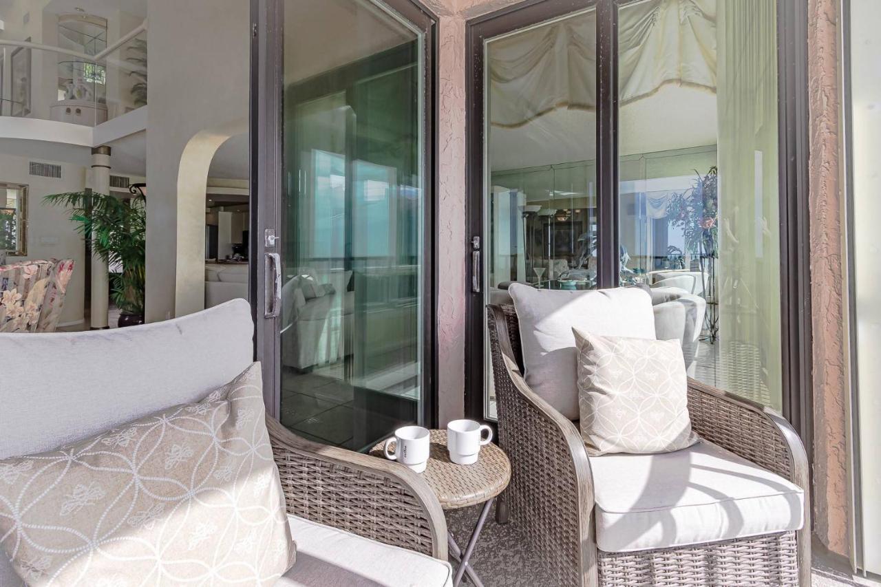 Siesta Breakers Penthouse On The Beach ซาราโซตา ภายนอก รูปภาพ